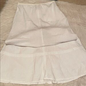 Chic White A-Line Women's Skirt
